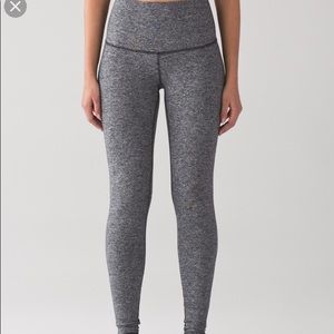 NWOT Lululemon Wunder Under Heather Gray Leggings
